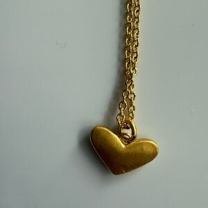 Kendra Scott Gold Heart Necklace